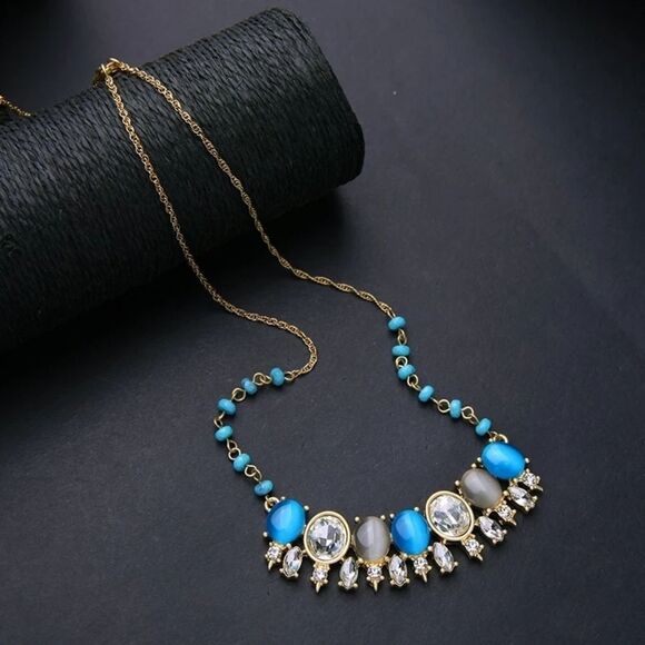 Blue Crystal & Rhinestone Beaded Vintage Gold Statement Collar Necklace - Picture 8 of 8